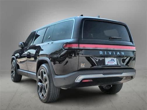 2023 Rivian R1S Adventure Quad Motor Large Pack