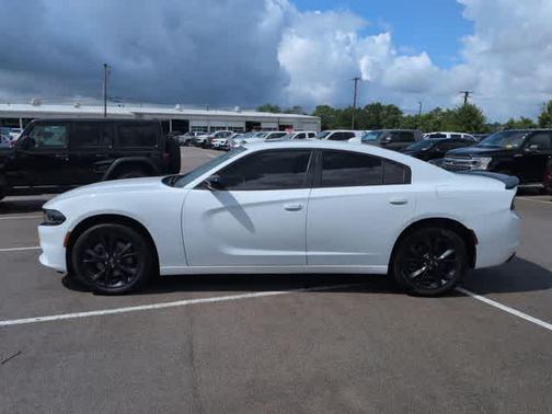 White Knuckle Clearcoat 2021 Dodge Charger SXT