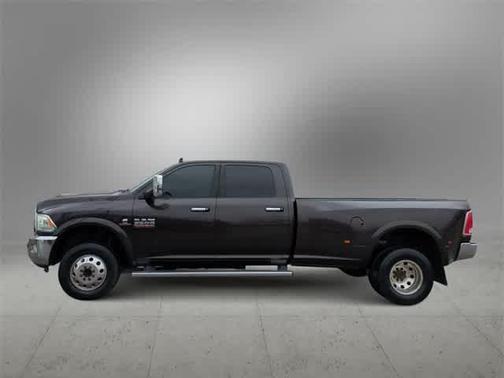 2016 RAM 3500 Laramie