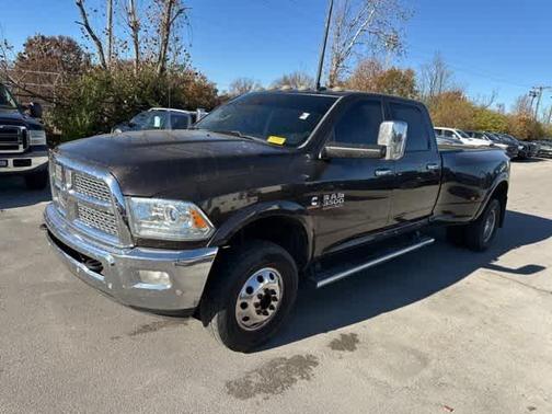 2016 RAM 3500 Laramie