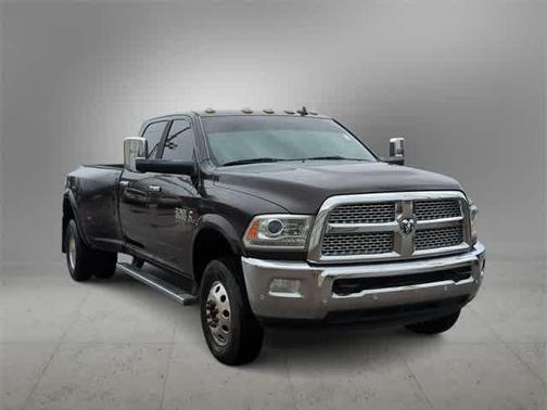 2016 RAM 3500 Laramie