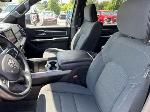 Delmonico Red Pearlcoat 2022 RAM 1500 Big Horn