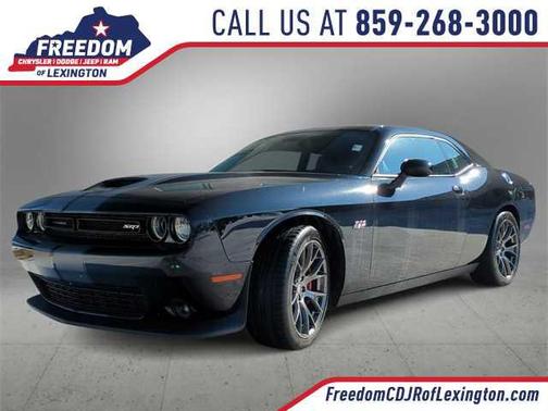 2016 Dodge Challenger SRT 392