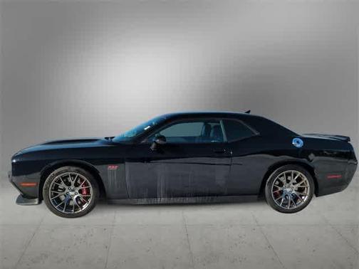 2016 Dodge Challenger SRT 392