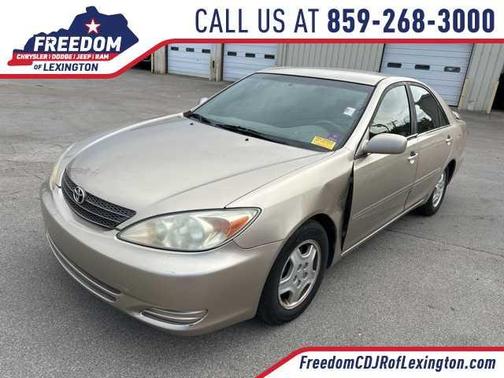 2002 Toyota Camry LE