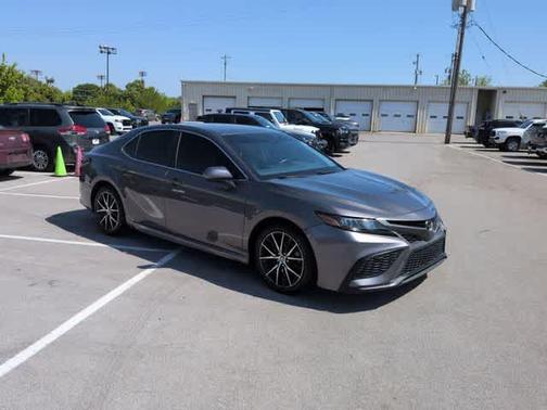 Predawn Gray Mica 2021 Toyota Camry SE