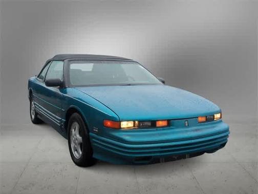 1994 Oldsmobile Cutlass Supreme Base