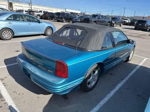 1994 Oldsmobile Cutlass Supreme Base