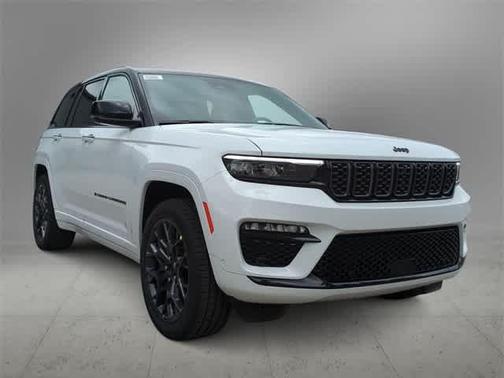 2025 Jeep Grand Cherokee Summit