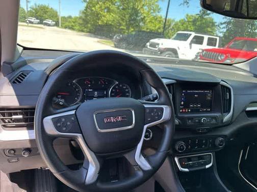 Sterling 2024 GMC Terrain SLE