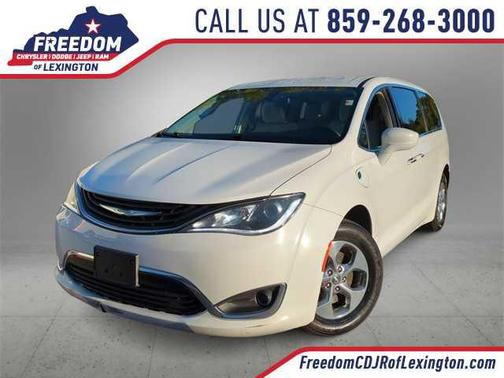 2019 Chrysler Pacifica Hybrid Touring Plus