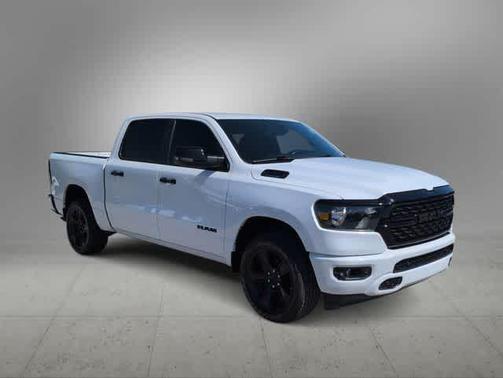 Bright White Clearcoat 2023 RAM 1500 Big Horn
