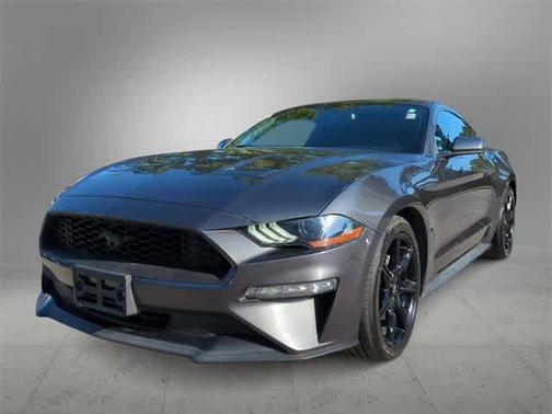 2020 Ford Mustang EcoBoost