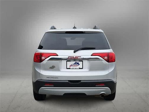 2018 GMC Acadia SLE-2