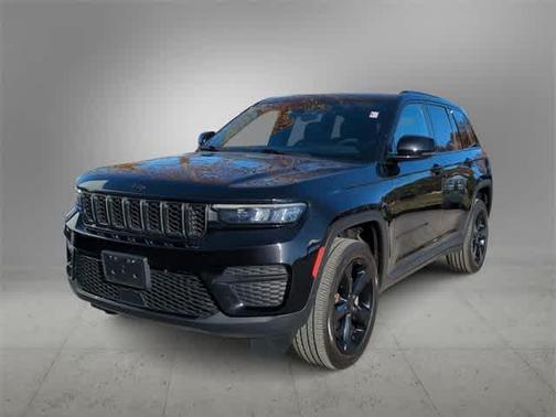 2023 Jeep Grand Cherokee Altitude