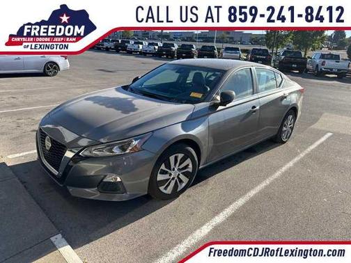Gun Metallic 2022 Nissan Altima 2.5 SR