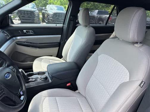 Shadow Black 2018 Ford Explorer Base