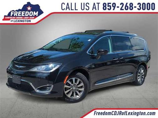 2019 Chrysler Pacifica Touring-L Plus