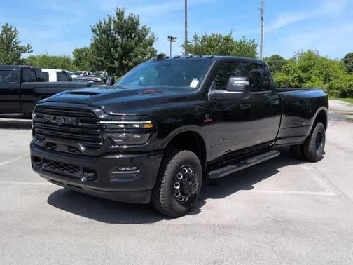 Diamond Black 2026 RAM 3500 Laramie