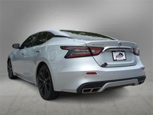 2021 Nissan Maxima SV