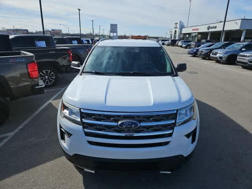 2018 Ford Explorer Base