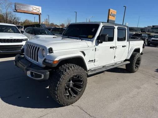 2021 Jeep Gladiator Sport