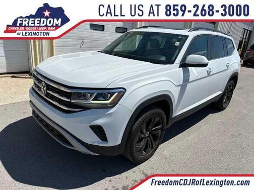 Pure White 2022 Volkswagen Atlas 3.6L SE w/Technology