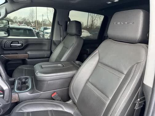 2022 GMC Sierra 2500 Denali