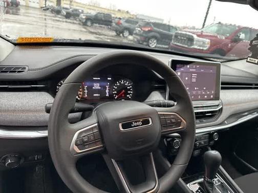 2022 Jeep Compass Sport