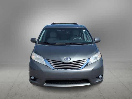 Cypress Pearl 2014 Toyota Sienna XLE