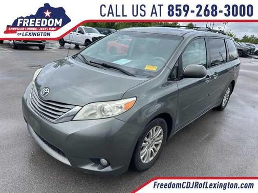 Cypress Pearl 2014 Toyota Sienna XLE