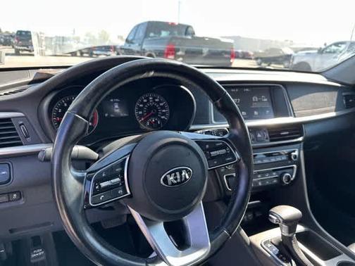 2020 Kia Optima SE