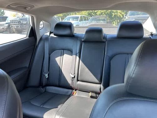 2020 Kia Optima SE