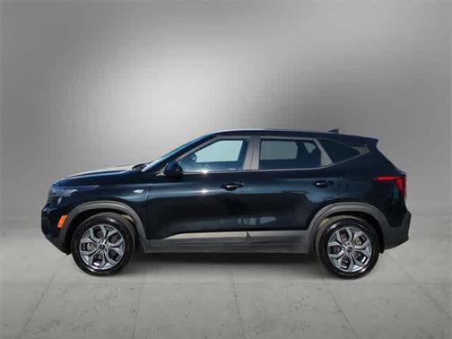 2024 Kia Seltos LX