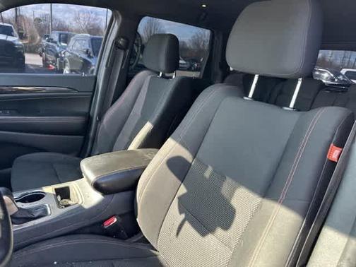 2016 Jeep Grand Cherokee Laredo