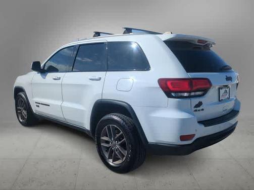 2016 Jeep Grand Cherokee Laredo