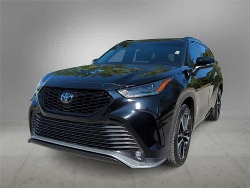 2022 Toyota Highlander XSE