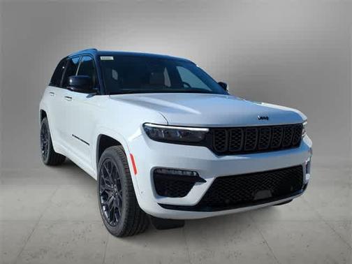 2025 Jeep Grand Cherokee Summit