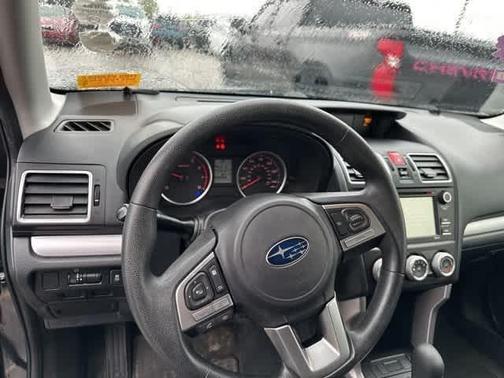 2017 Subaru Forester 2.5i