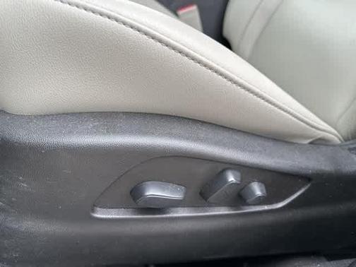 2022 Cadillac XT4 Luxury