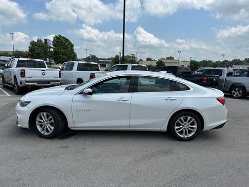 2017 Chevrolet Malibu 1LT