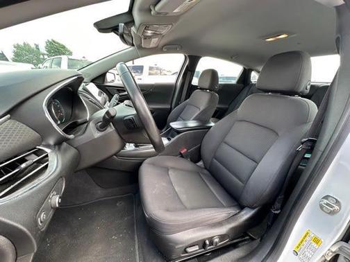 2017 Chevrolet Malibu 1LT