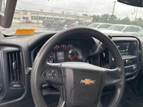 Summit White 2019 Chevrolet Silverado 2500 WT