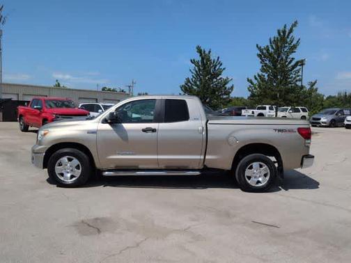 Desert Sand Mica 2007 Toyota Tundra SR5 5.7L V8