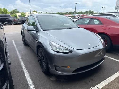 2024 Tesla Model Y Performance