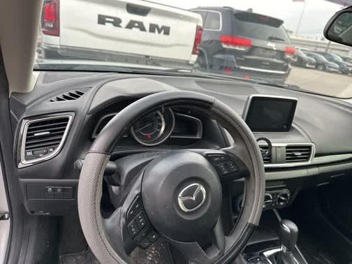 2016 Mazda Mazda3 i Sport