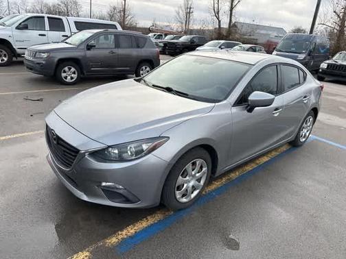 2016 Mazda Mazda3 i Sport