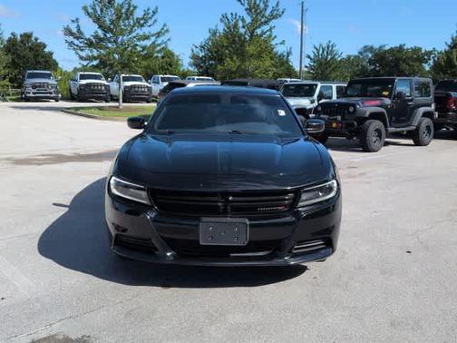 Pitch Black Clearcoat 2021 Dodge Charger SXT