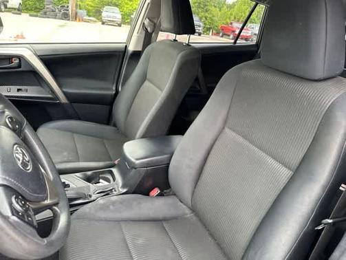 Pyrite Mica 2014 Toyota RAV4 LE