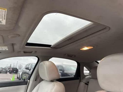 2011 Chevrolet Impala LT